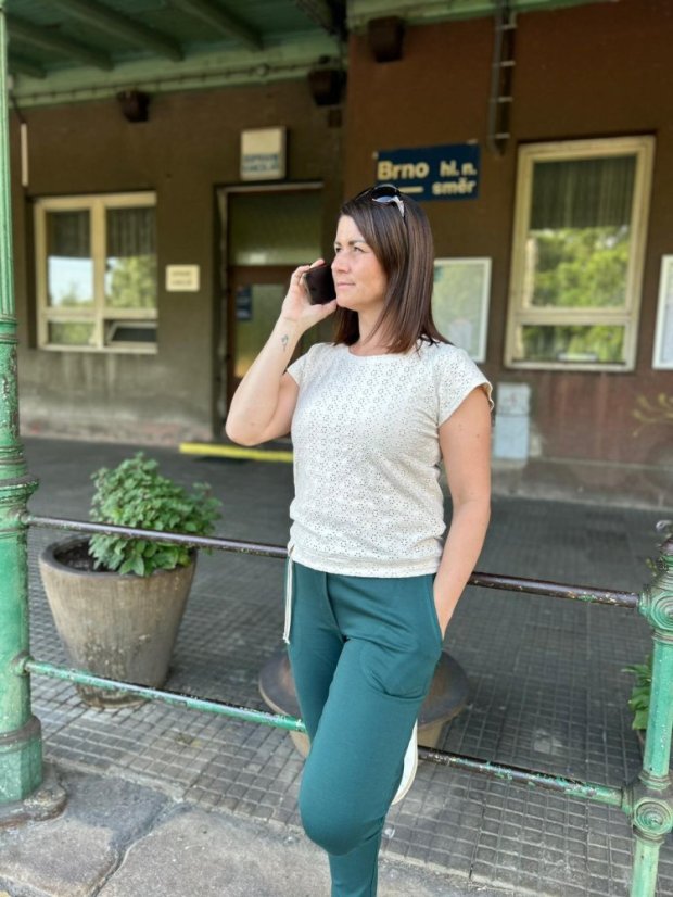 Deira triko - přírodní - Velikosti skladem: M